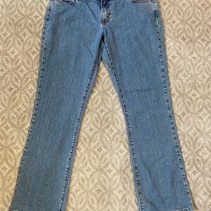 Wrangler Women's Boot Cut Jeans in Classic Blue